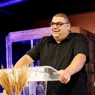 Pastor Rafael